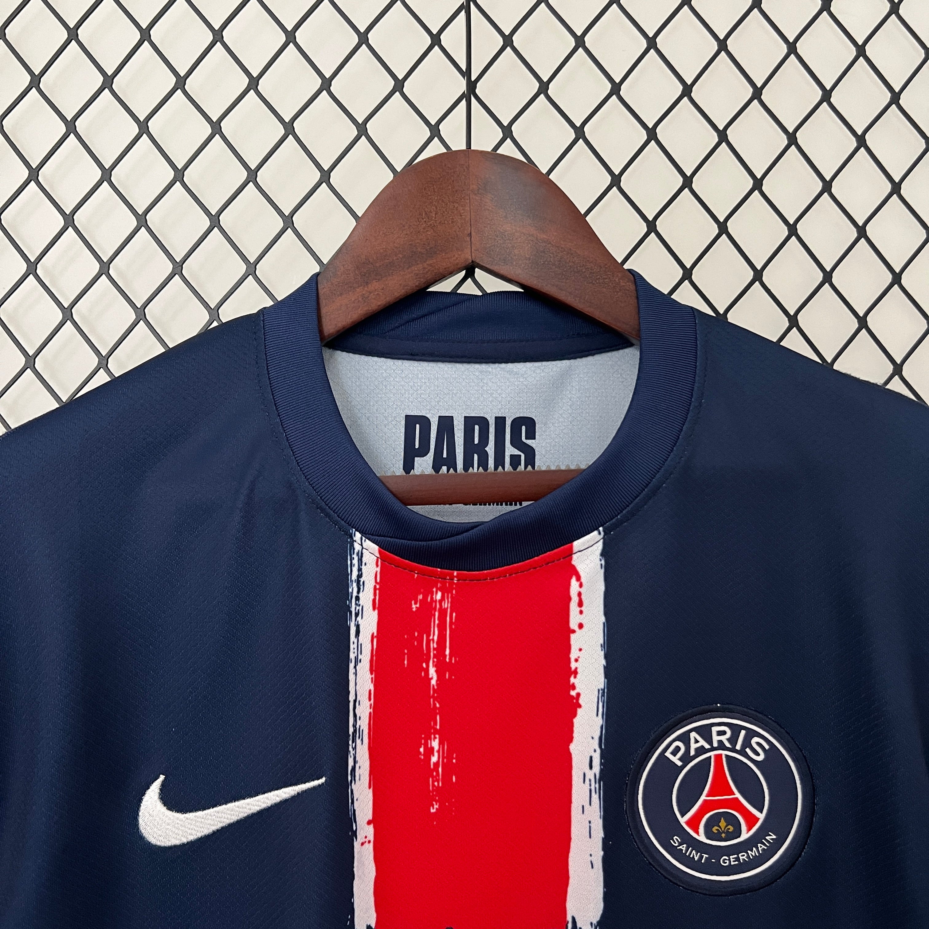 24/25 PSG home