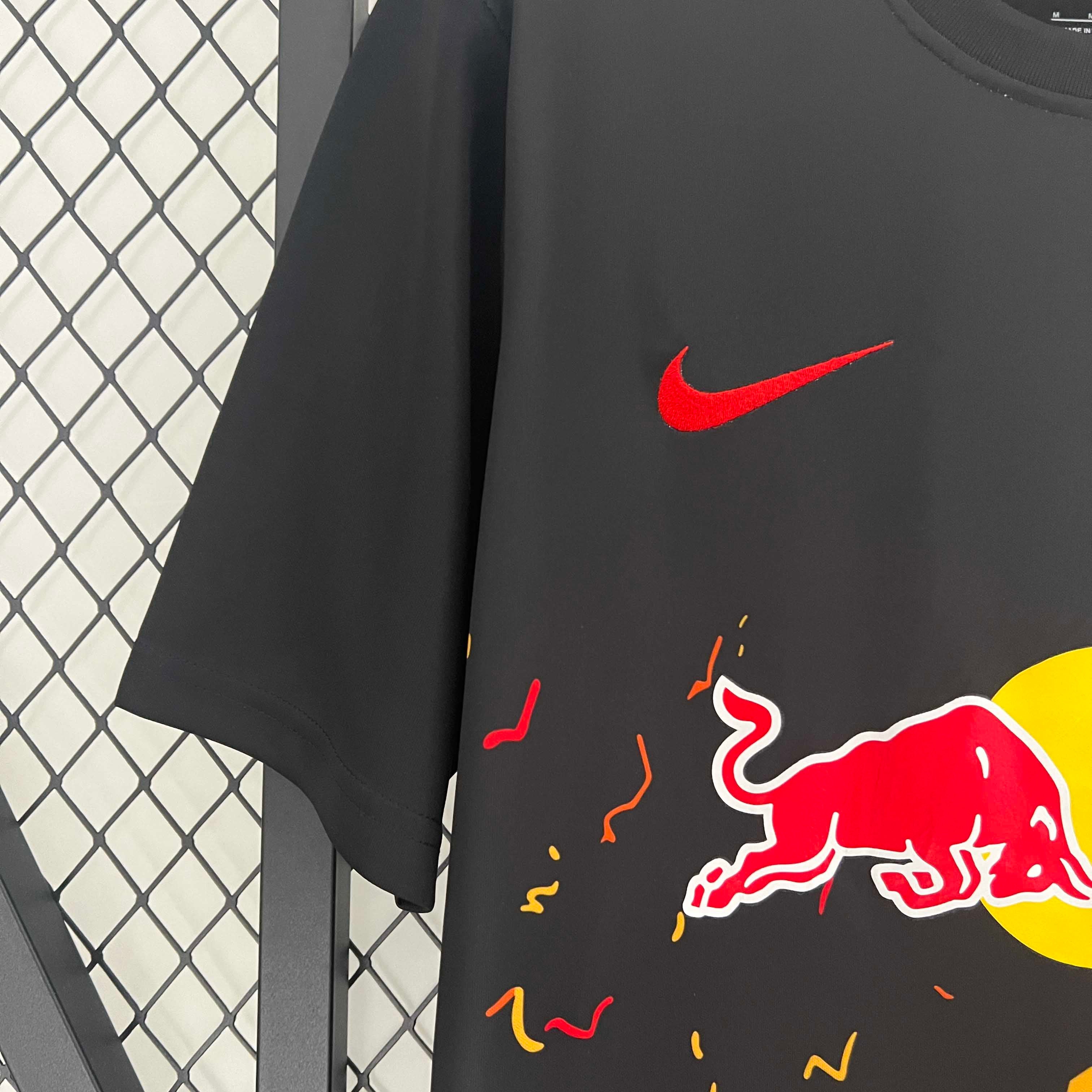 24-25 Red Bull Leipzig Special Edition Kit