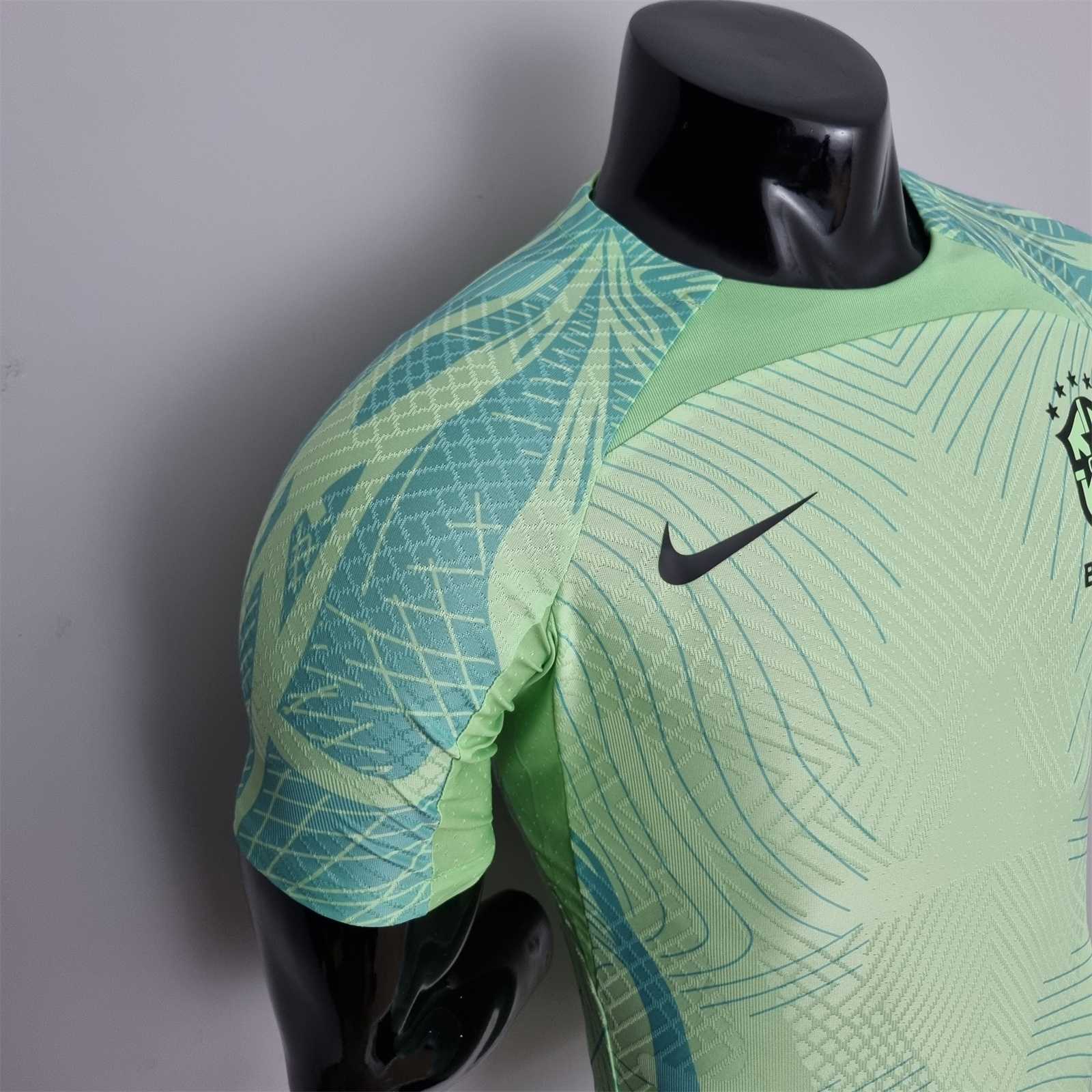 2024 Brazil training suit green player version