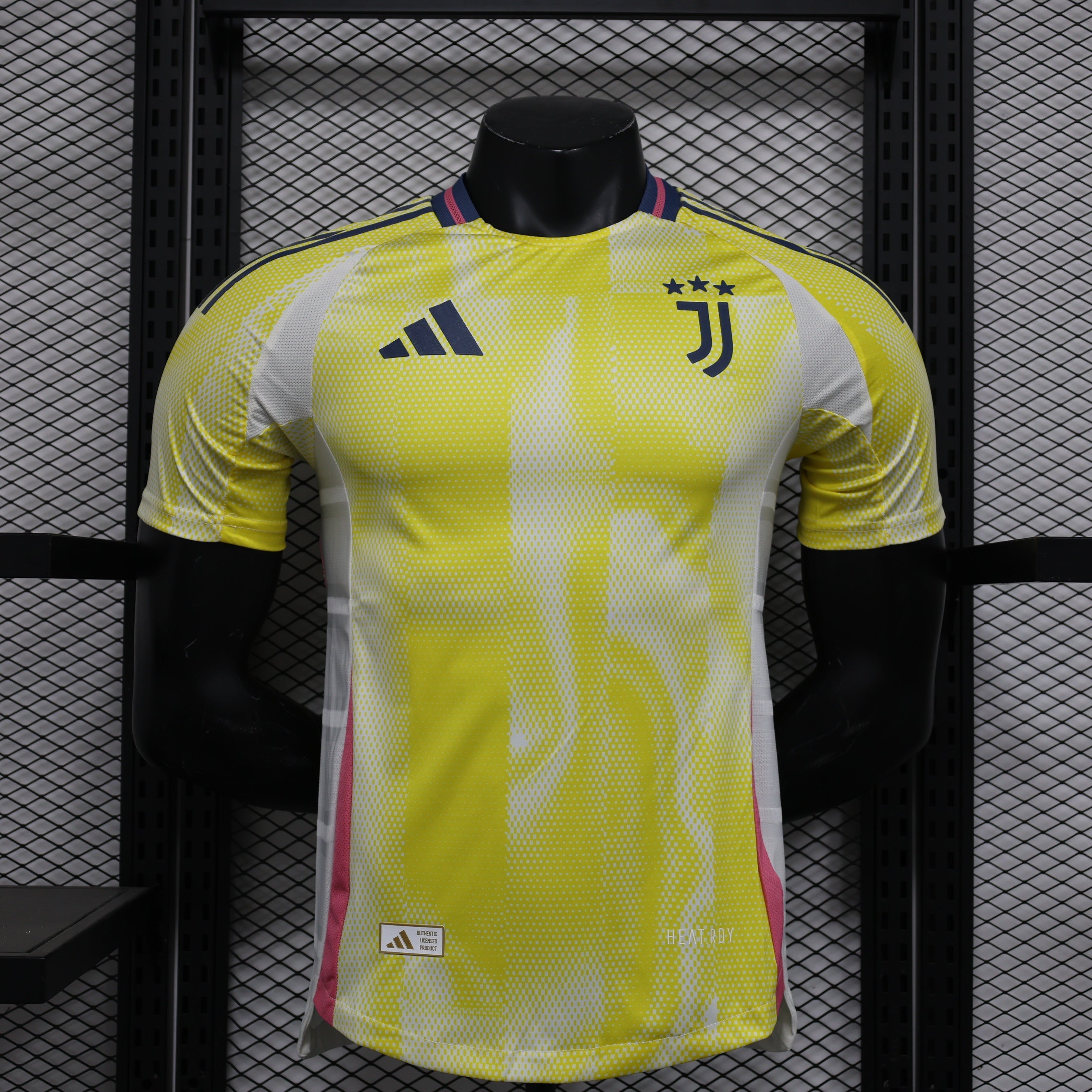 Juventus 2024/25 Away Jersey– Player Version