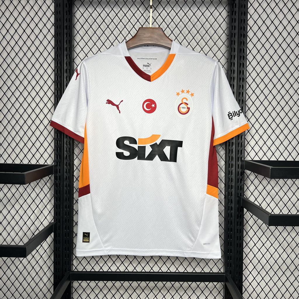 Galatasarays 2024/25 Away Jersey