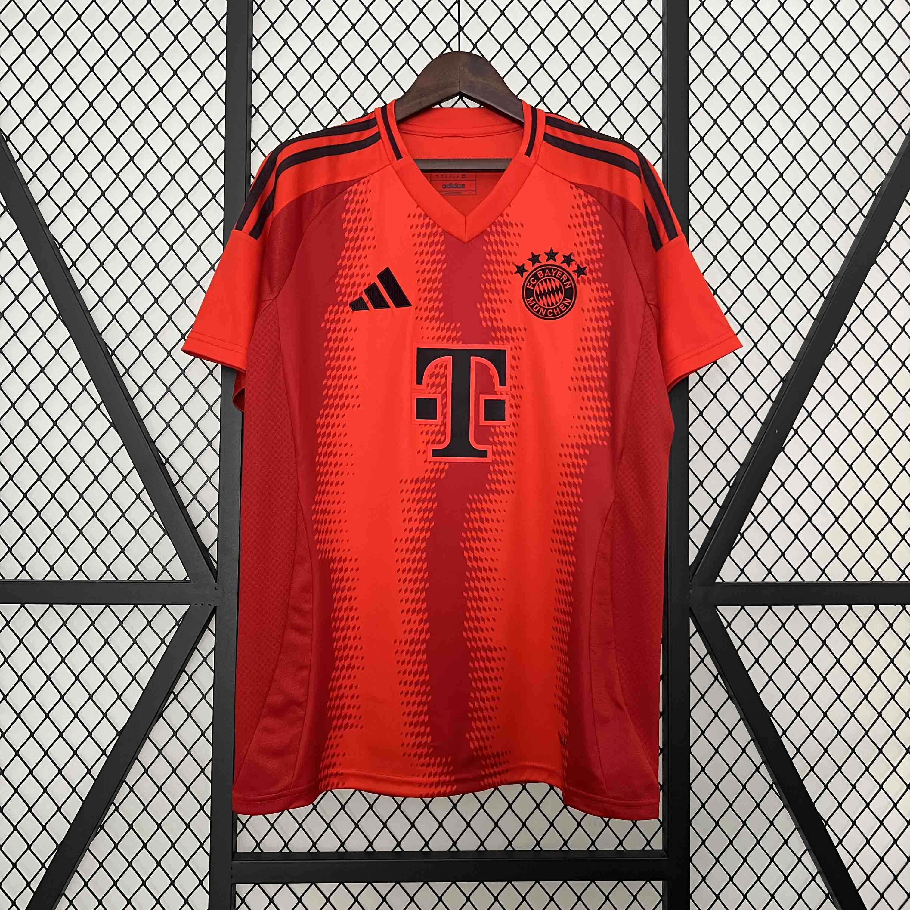 24-25 Bayern Munich Home Kit