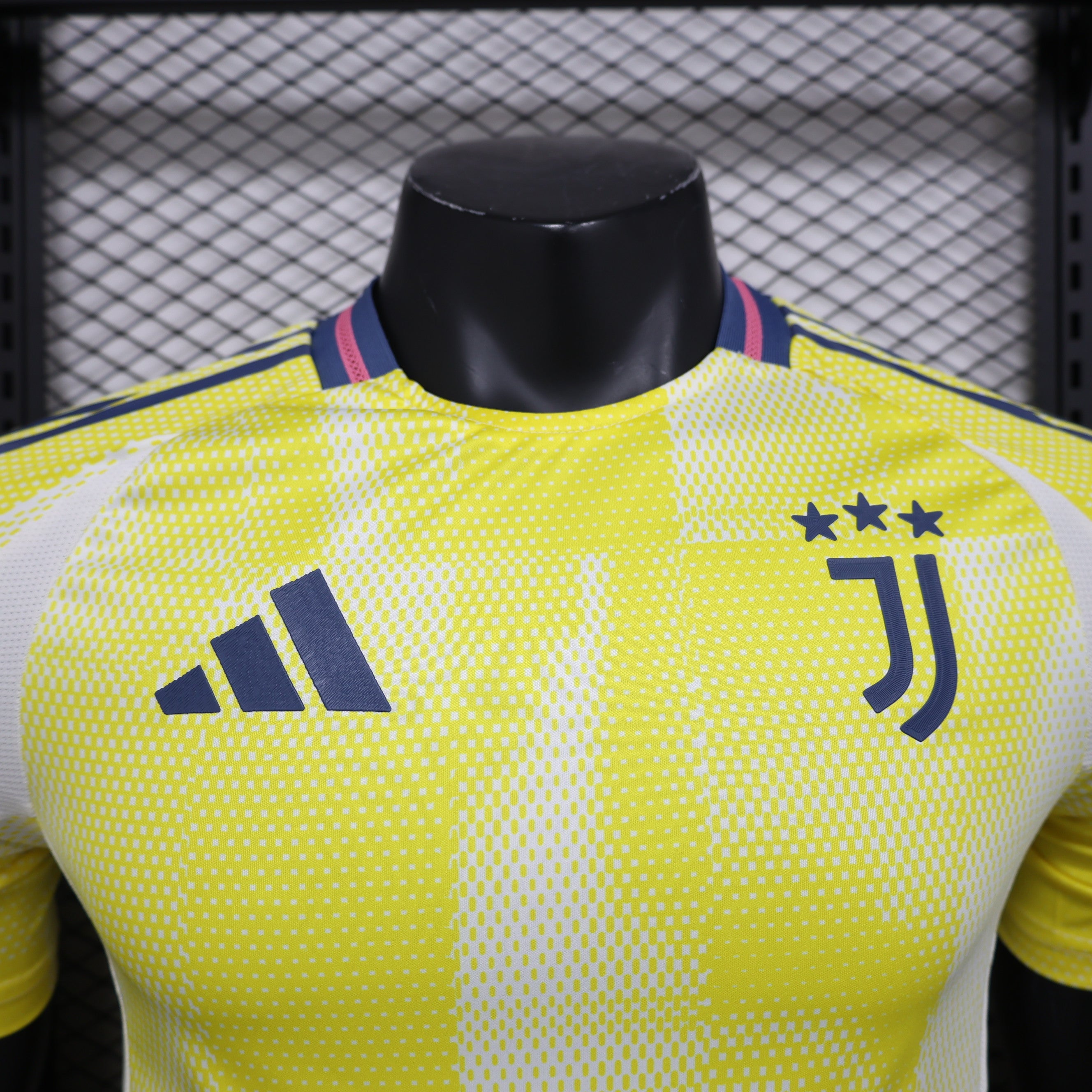 Juventus 2024/25 Away Jersey– Player Version