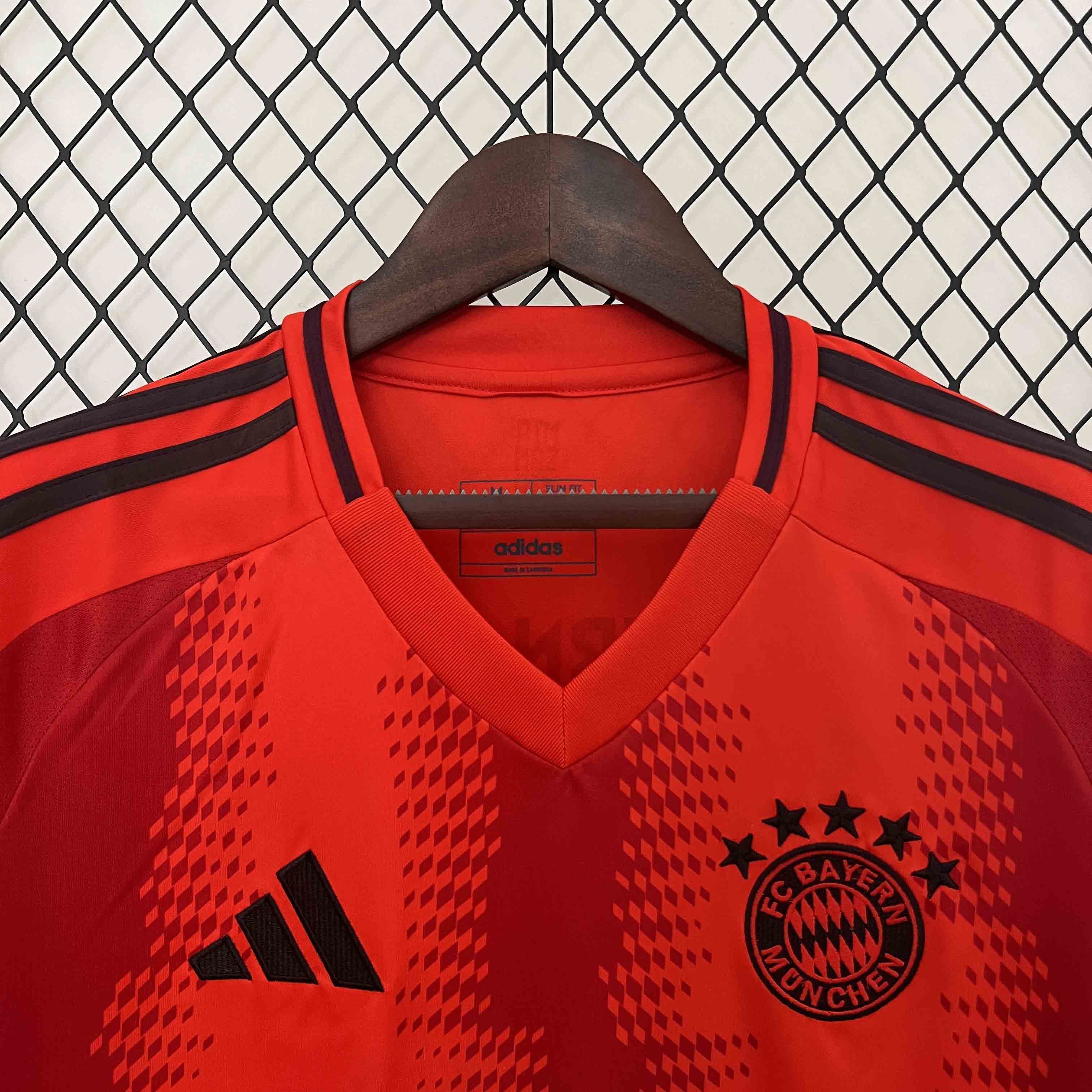 24-25 Bayern Munich Home Kit