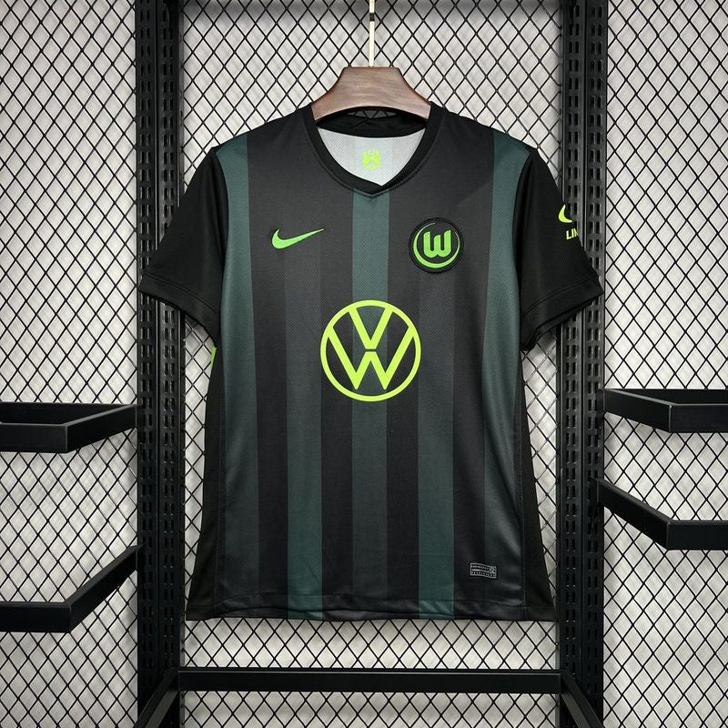 24-25 Wolfsburg Away