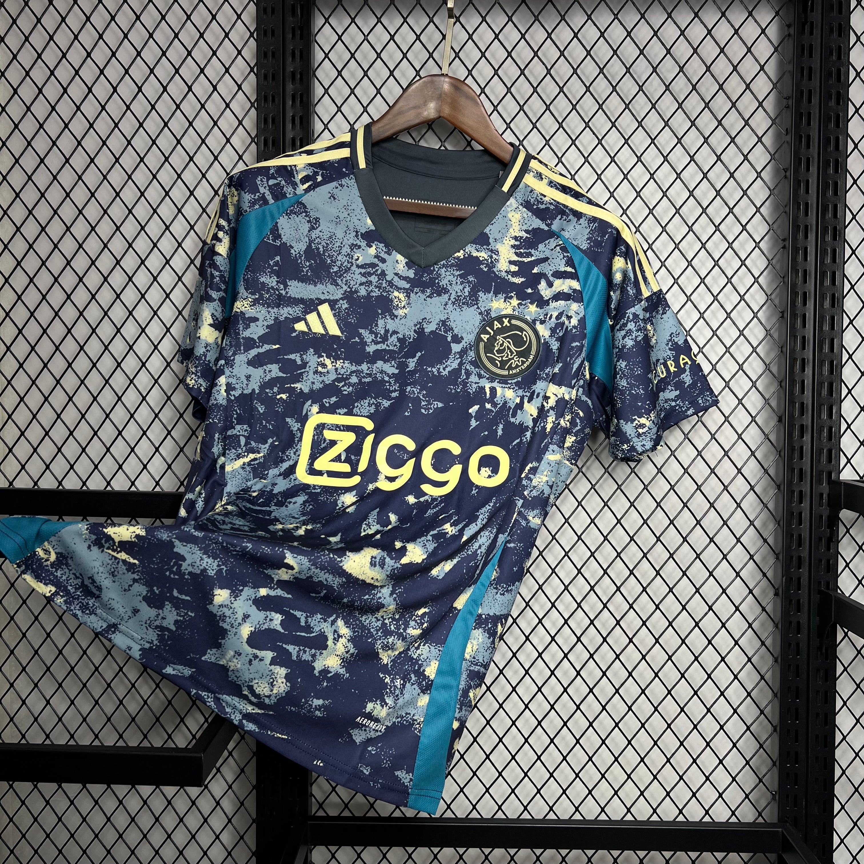 Ajax 2024/25 Away Jersey