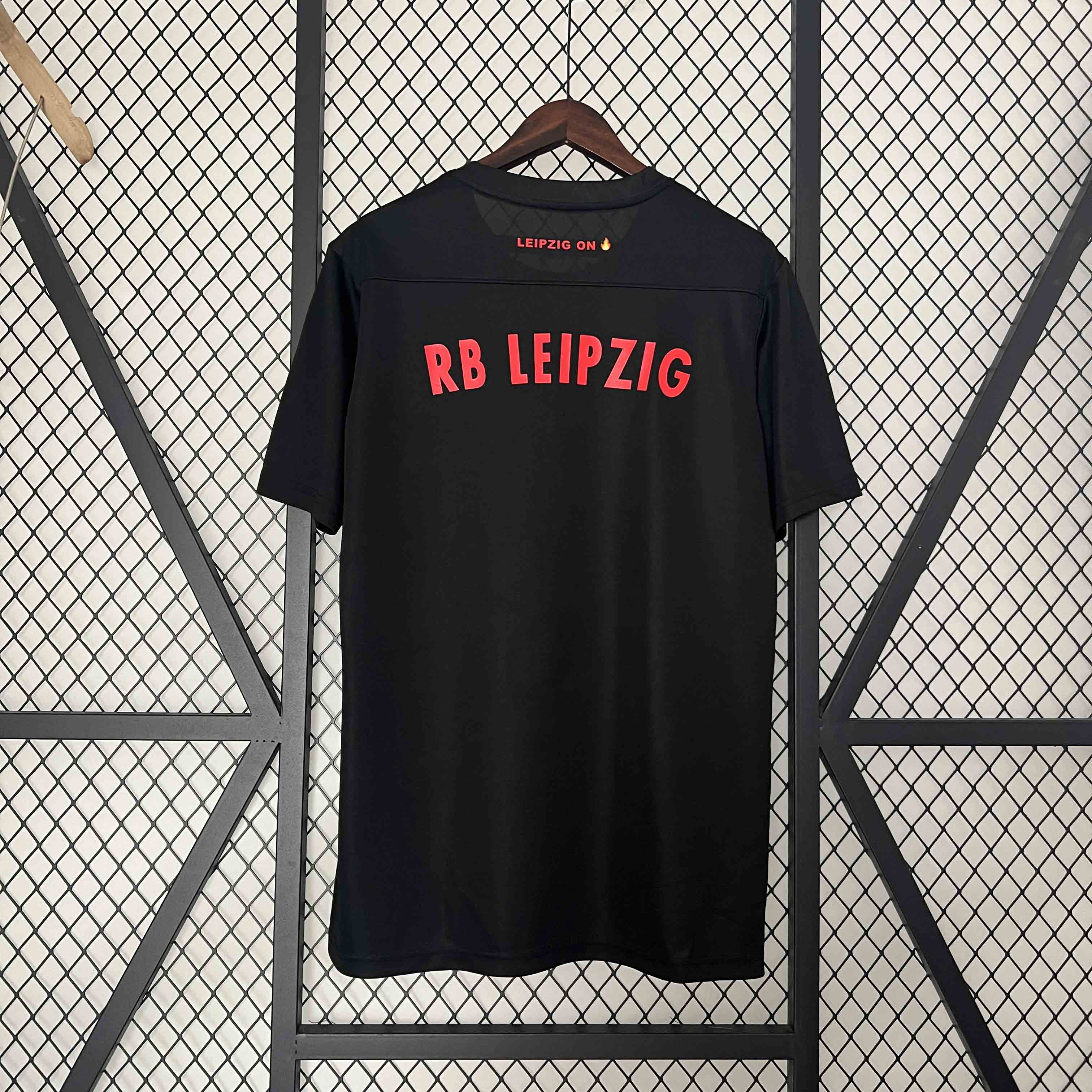 24-25 Red Bull Leipzig Special Edition Kit