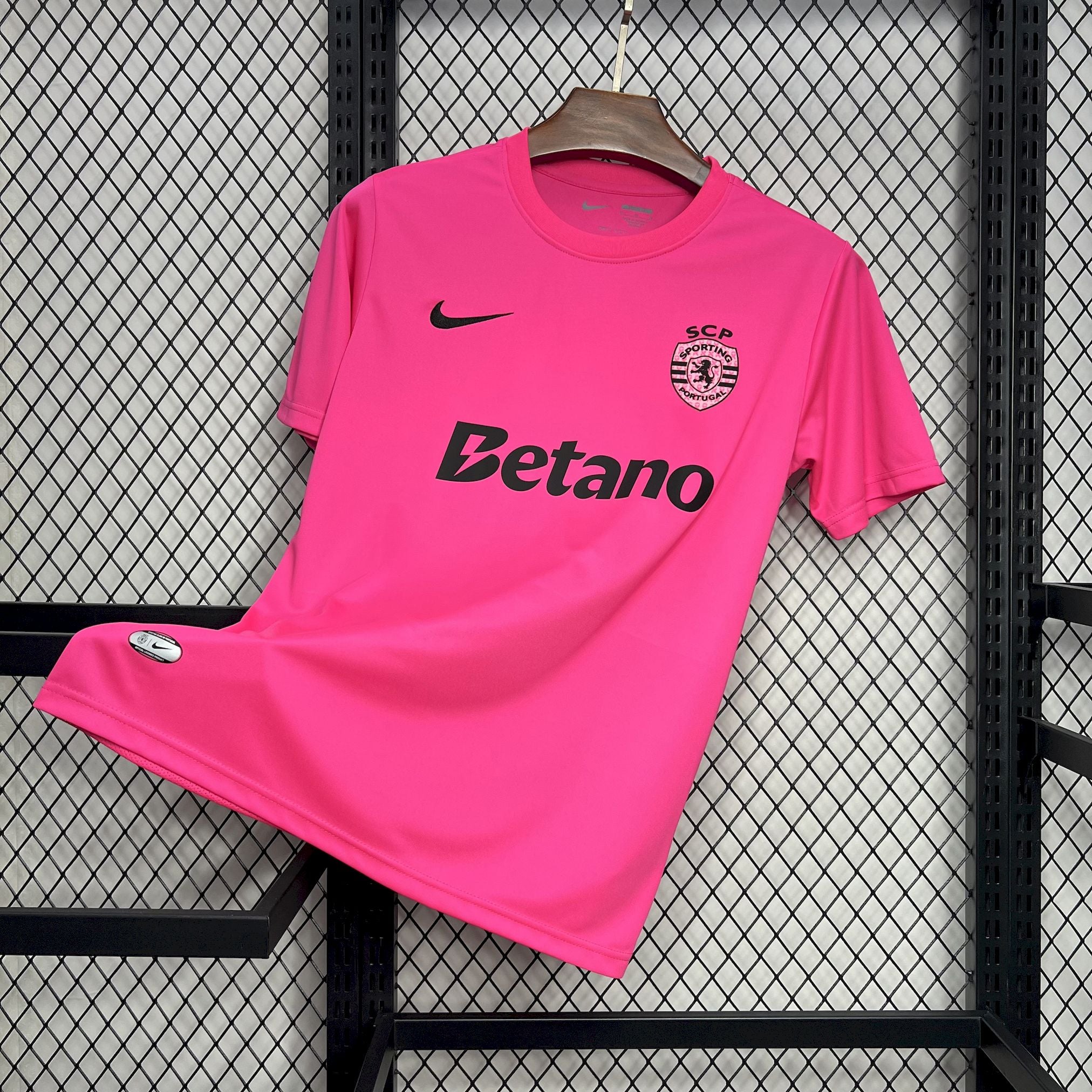 Sporting CP 2024/25 Pink October Jersey